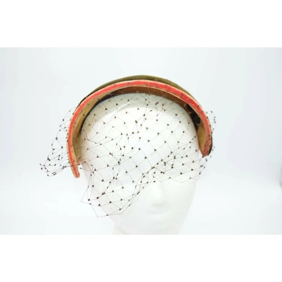1950s Brown Velvet Beige Straw Netted Fascinator - Picture 2 of 7